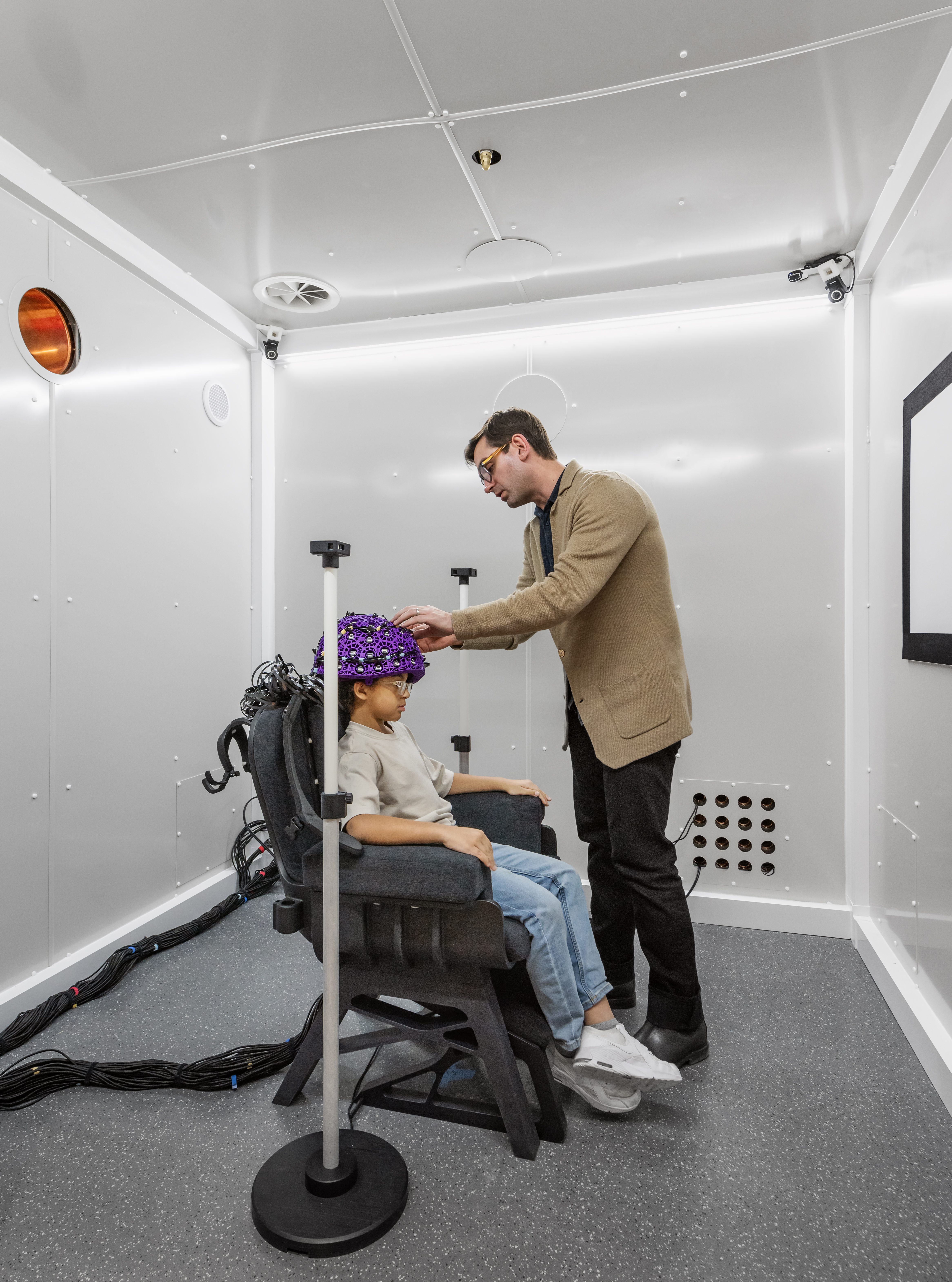 Scientist and participant in the OPM room. Photo by Anton Grassl, courtesy of SmithGroup