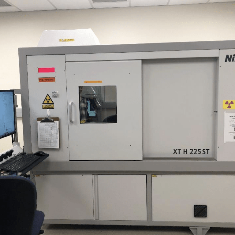 CT scanner and computer workstation